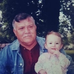 Meet your Posher, Holly